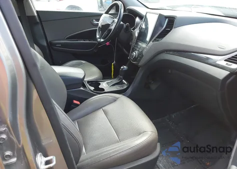 2013 Hyundai Santa Fe Sport 2.0T z USA, uszkodzony, nr VIN 5XYZWDLA2DG014838